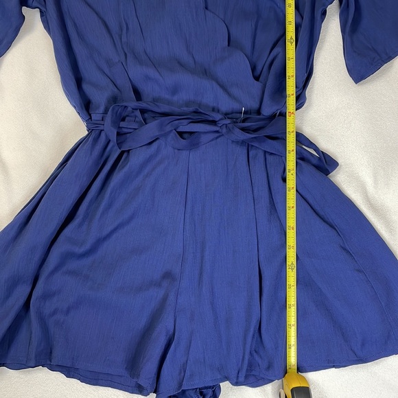 NWT Row A blue romper with scalloped neck, large - Picture 7 of 10
